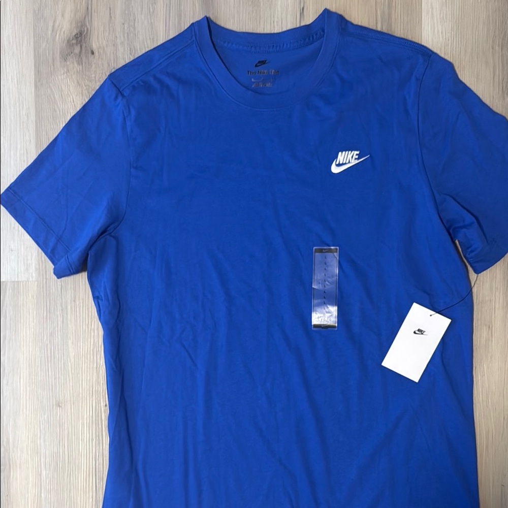 Nike Blue Short Sleeve Tee Vibrant Design